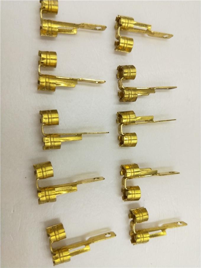 Outil embouti de poinçon de moule de pièces de tôle de haute précision pour les TB de connecteur de fil 1