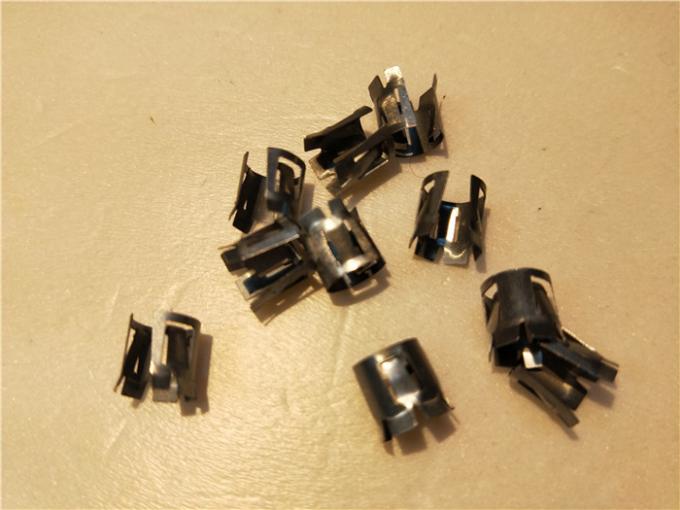Moules de formage en métal de connecteur de shrapnel, métal progressif emboutissant la tolérance de 0.002mm  1